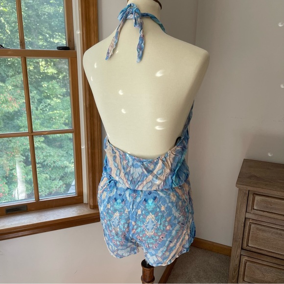 Forever 21 Halter Romper - Picture 4 of 4